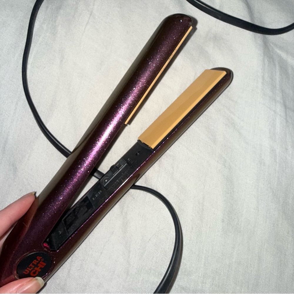 CHI Metallic Purple Flat Iron Hair Straightener - Picture 5 of 8
